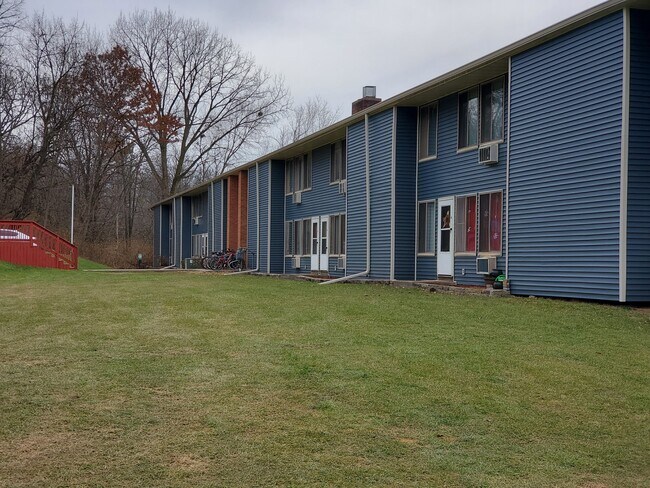 Exterior of Woodland Apartments