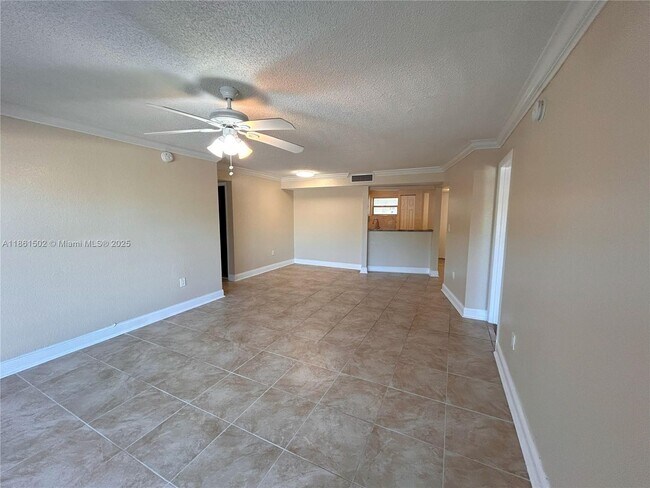 Photo - 4255 N University Dr Unit 214