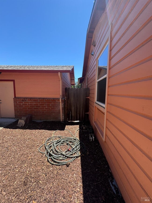 Photo - 2230 Redwood St
