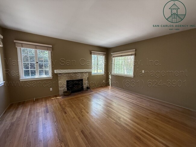 Photo - Adorable, Private Cottage in Jack's Peak