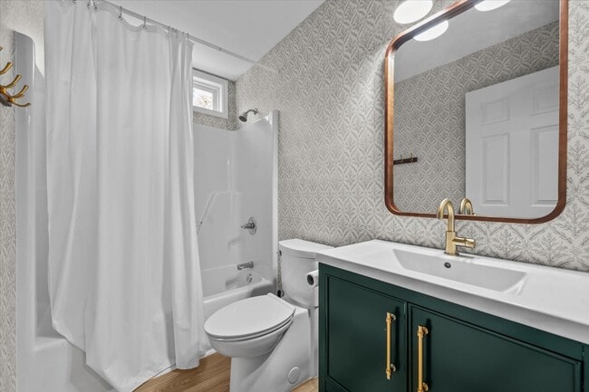 Photo - 43 S Lakeshore Dr