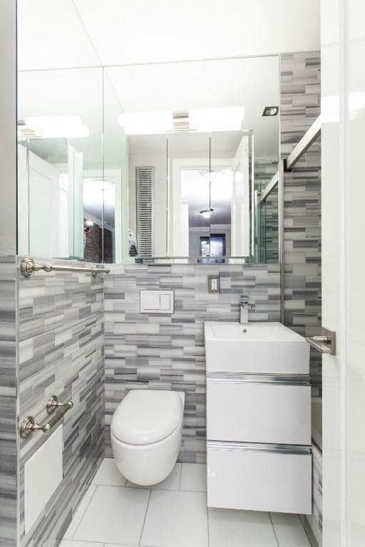 Photo - 250 E 50th St Unidad 3B