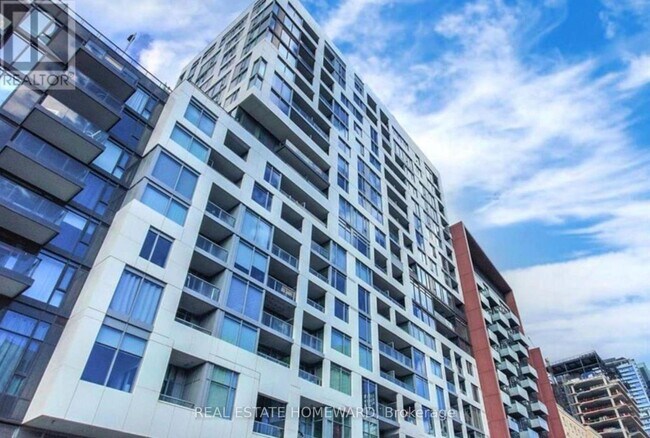 Photo - 576 Front St W Unit 701