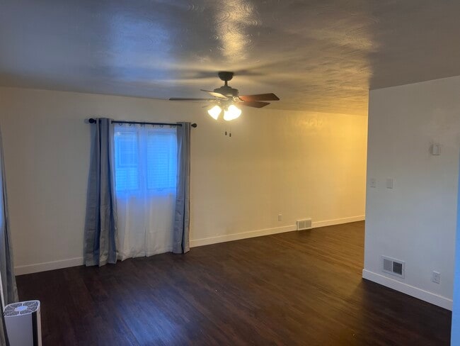 Photo - 738 South St