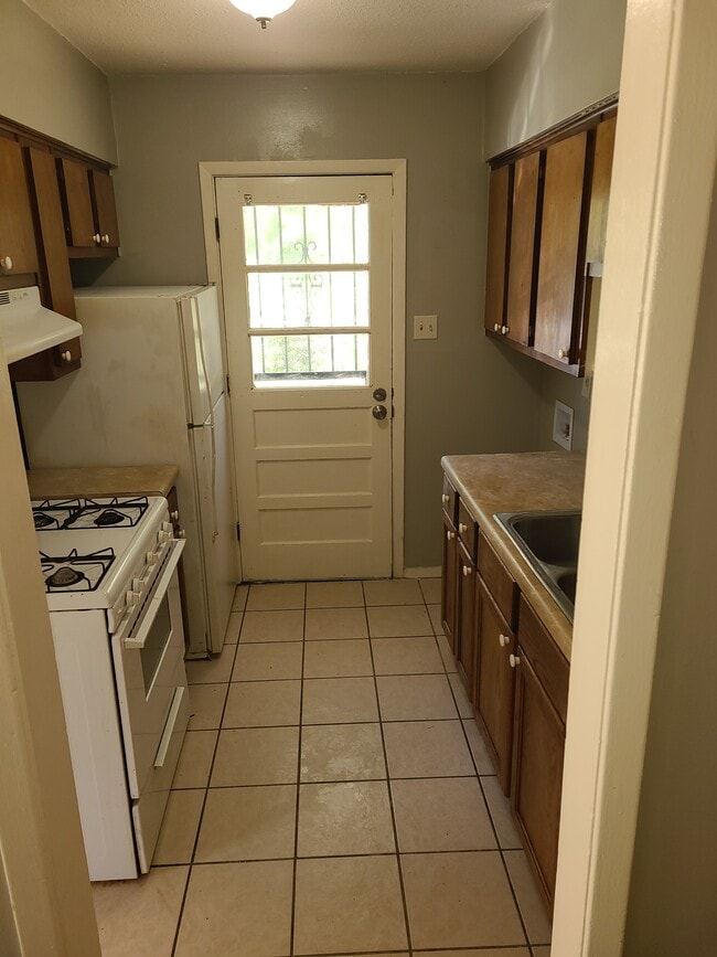 Photo - 1272-74 Halcomb ln Memphis, TN. 38127