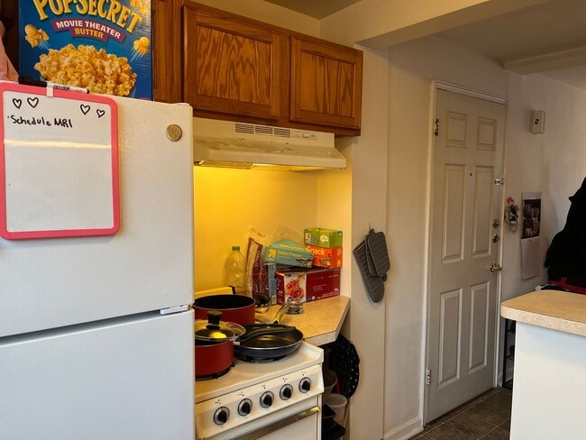 Photo - Lakeland Apartments