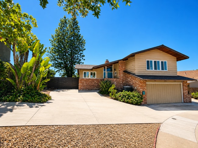 Building Photo - Stunning 3-Level Home with Canyon Views, Private Spa & Multiple Outdoor Living Spaces!