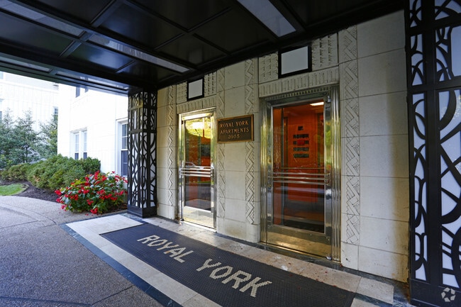 Photo - The Royal York Apartments
