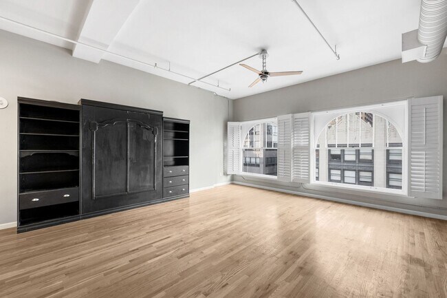 Photo - Spacious 1BD, 1BA Downtown Condo with Parking Spot