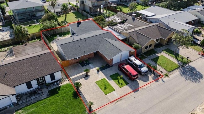 Building Photo - 3415 80th St Rental