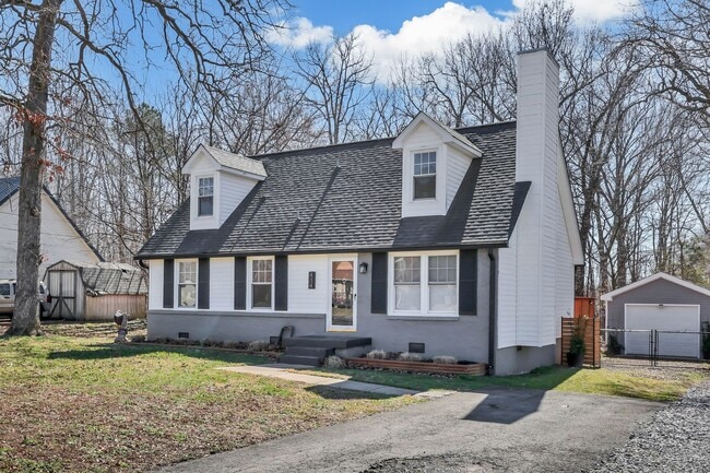 Building Photo - 414 Newman Dr