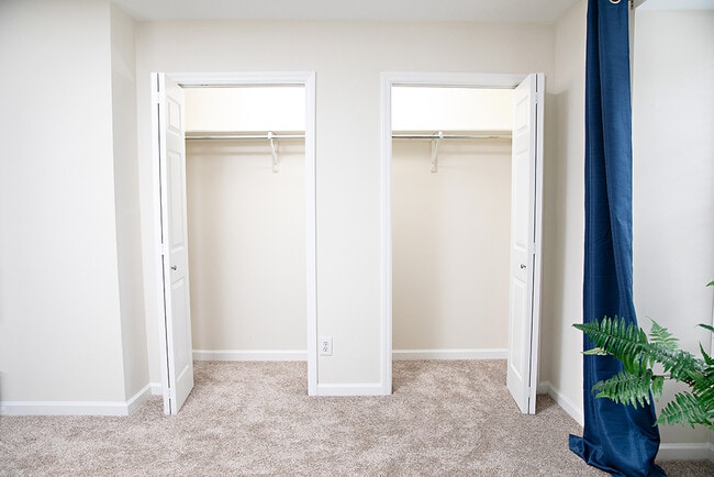 Beachwood Park Apartments and Townhomes