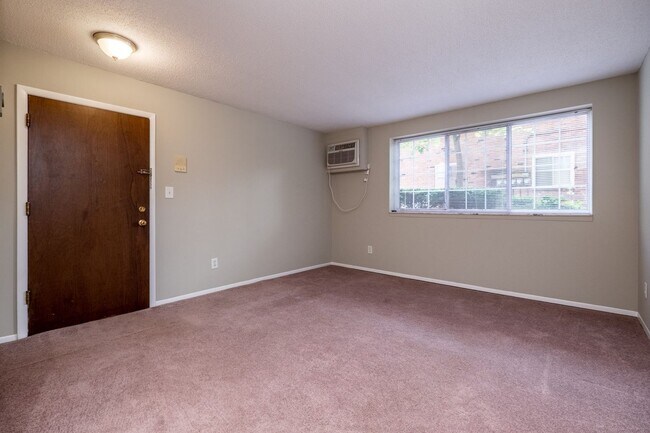 Photo - Hartford Place