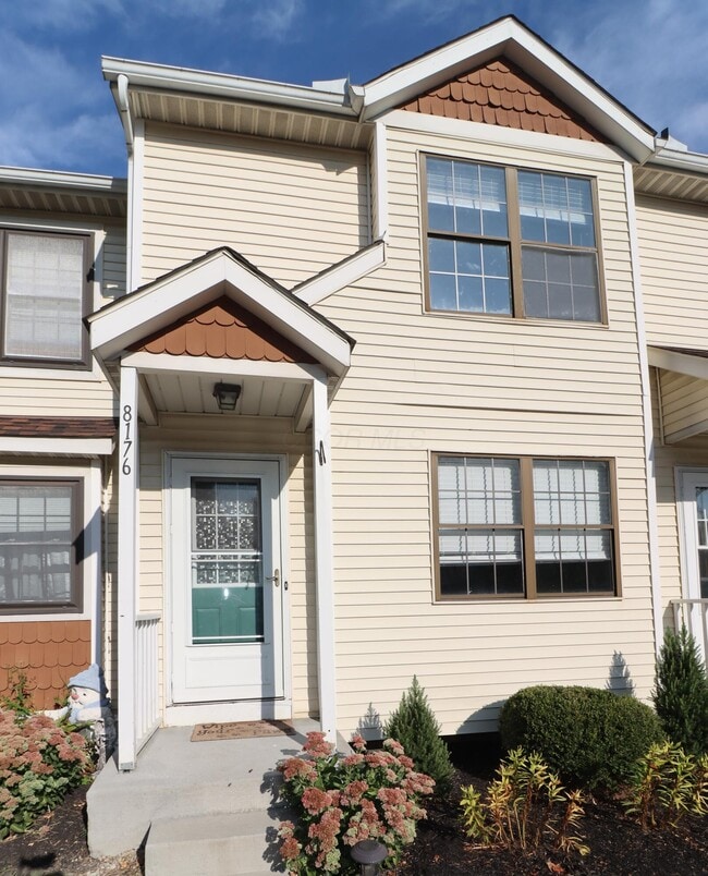 Building Photo - 8176 Rochester Way Rental