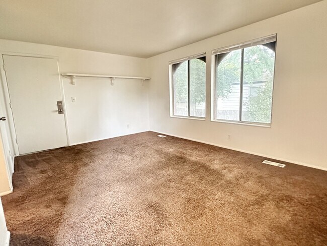 Photo - 2175 S 300 E