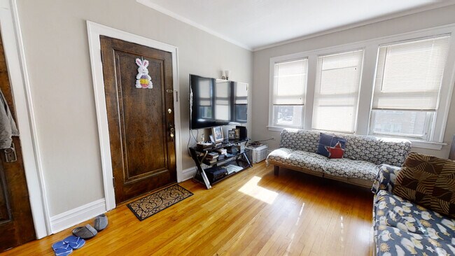 Photo - 1941 Grove Ave Unit 303