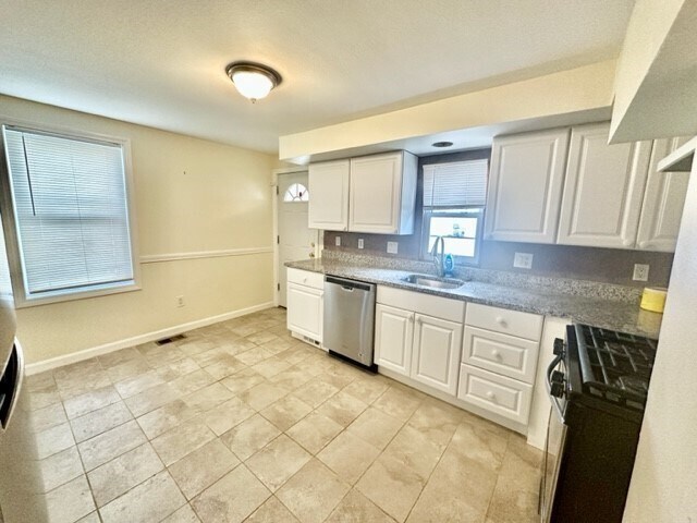 Photo - 170 Bow St Unit 170