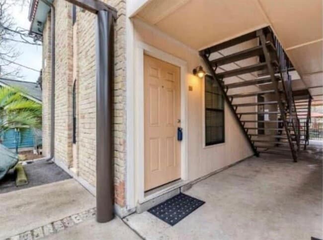 Photo - 407 E 45th St Unit 116