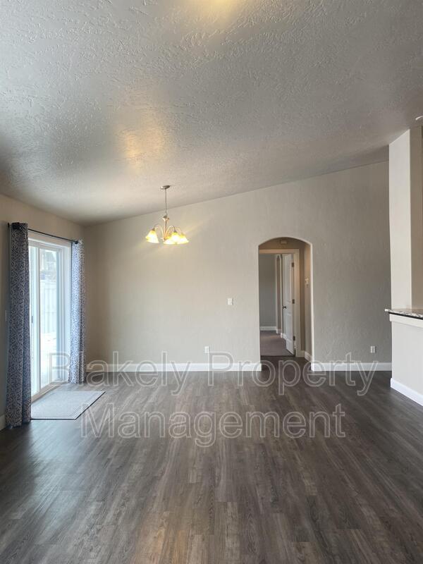 Photo - 1476 W Soldotna Dr