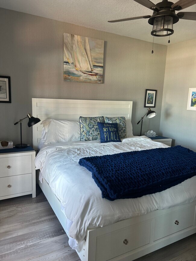 Cama principal - 5000 Culbreath Key Way Unidad 8210