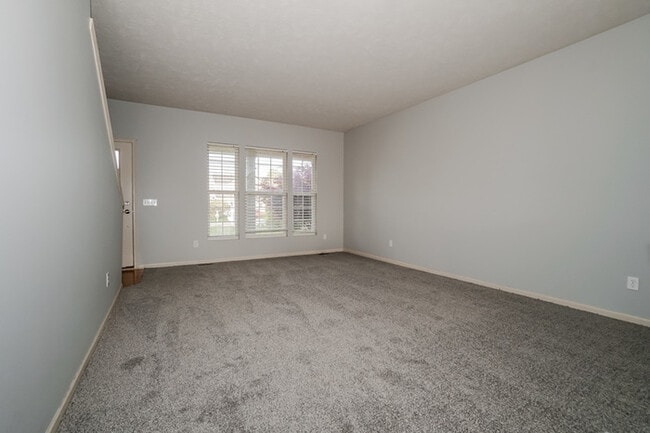 Photo - 5343 Royal Brook Dr