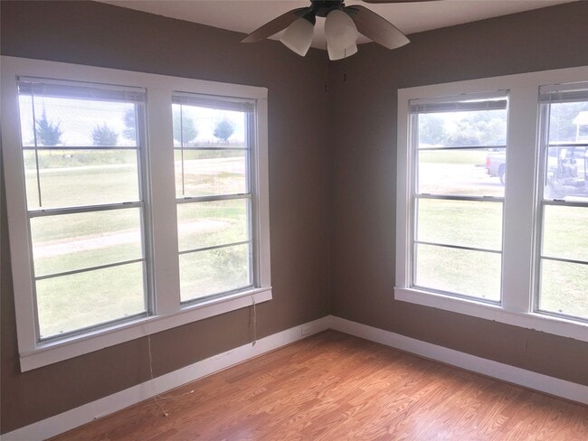 Photo - 4700 FM 2502 Rd