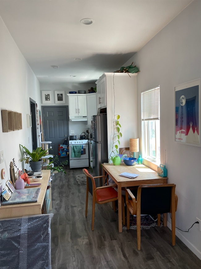 Kitchen / Living Room