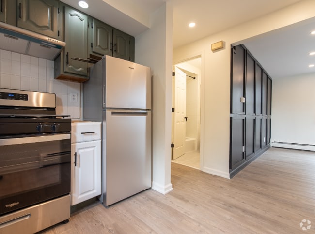 Building Photo - 32 Cargill St Unit 3 Rental