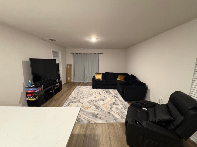 5038 Rocky Coast Pl