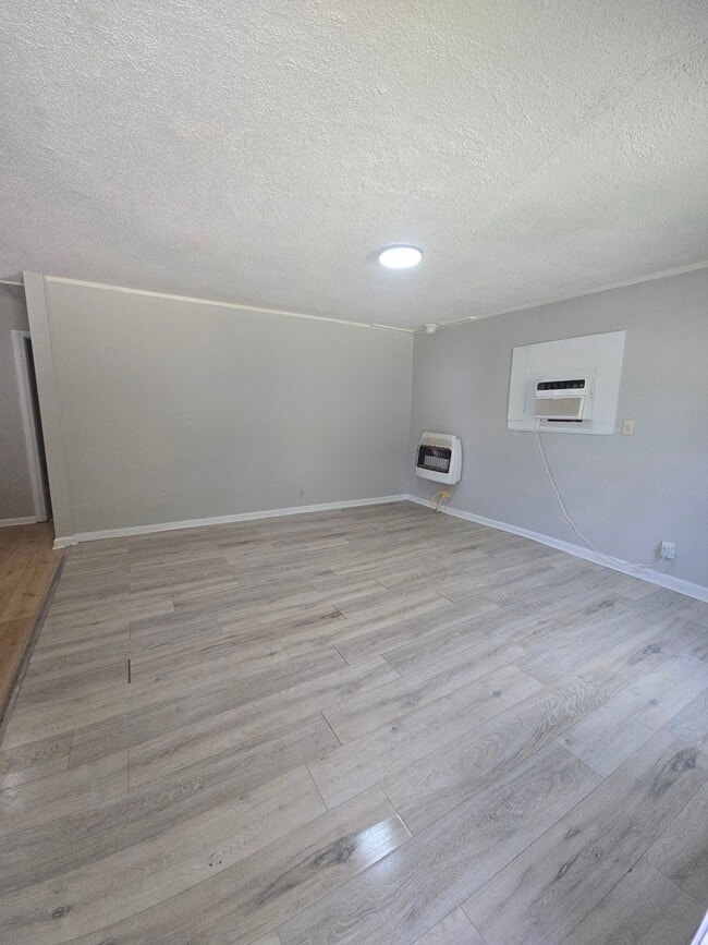 Photo - 312 Carr Ave