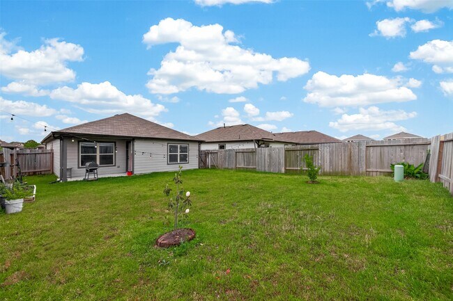 Photo - 10411 Meadow Saffron Dr