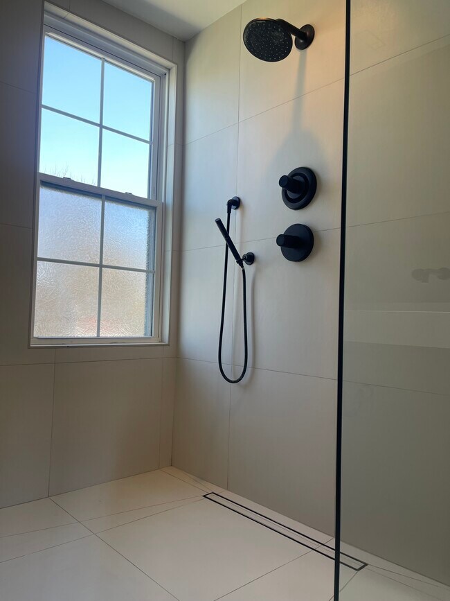 Photo - 1517 S Alabama St