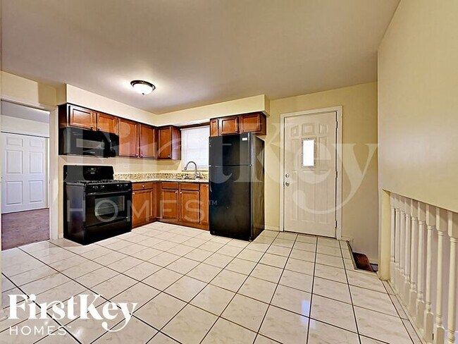 Photo - 7919 Oak Park Ave