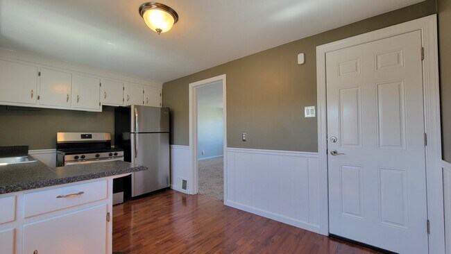 Photo - 73 Lucille Dr Unidad 2