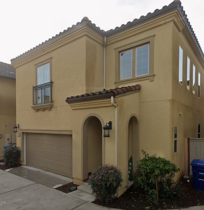 Building Photo - 1042 Sea Glass Way