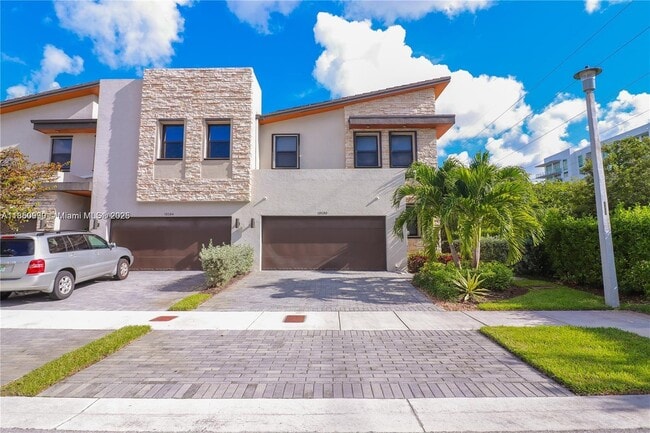 Building Photo - 10590 NW 78th Terrace Rental