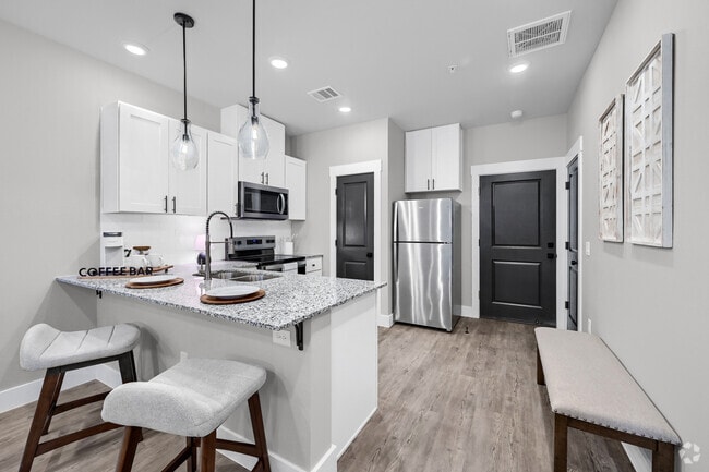 Brickledge 1 Bed/1.5 Bath - Heritage Court Luxury Townhomes