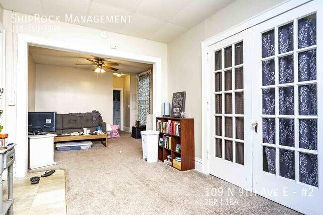 Photo - 109 N 9th Ave E Unit #2