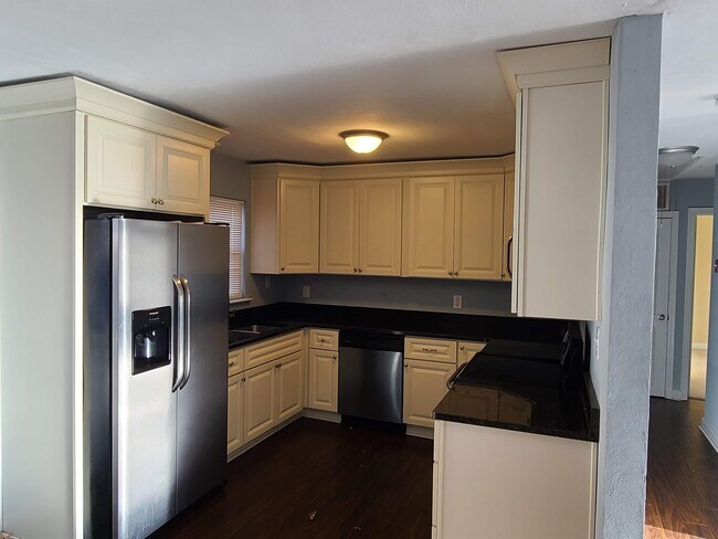 Photo - 1208 Oak Park Ave
