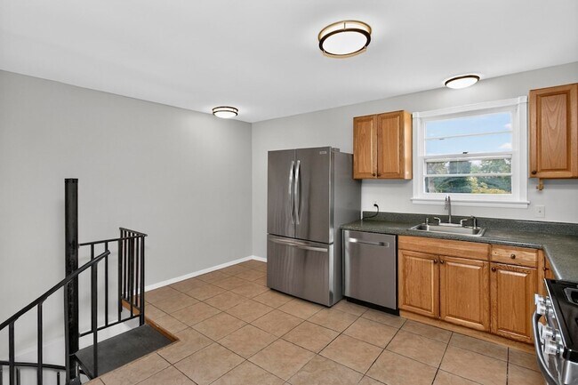 Photo - 261 Eisenhower Dr