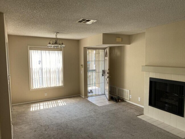 Photo - 10894 Aderman Ave