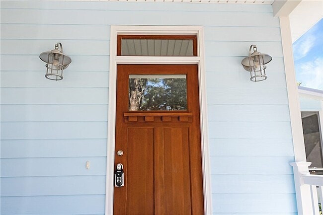 Photo - 905 Wayne St