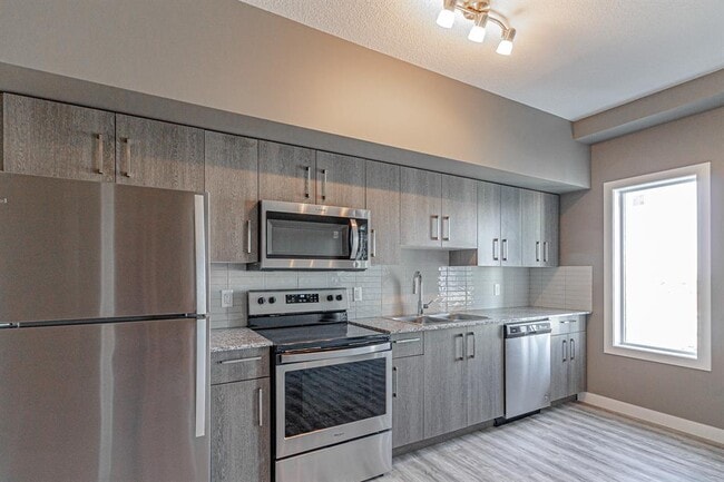 Photo - 4641-2128 128 Ave NE