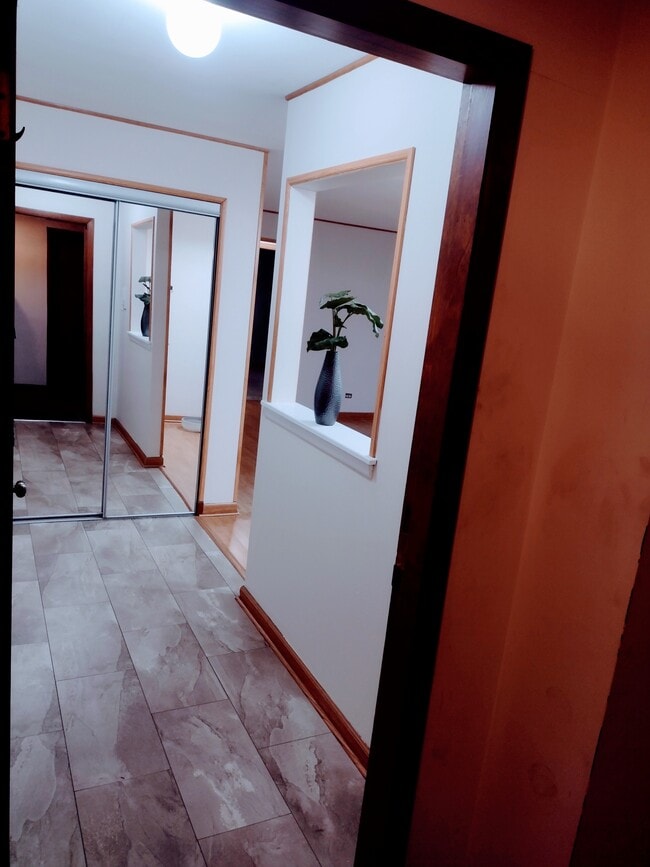 Photo - 10332 Parkside Ave Unidad 5