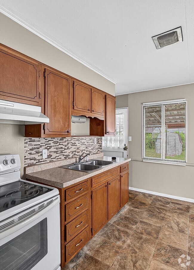 Building Photo - 3415 Whitcomb Ave Rental