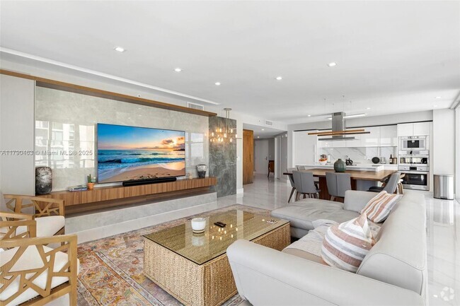 Building Photo - 300 Sunny Isles Blvd Rental