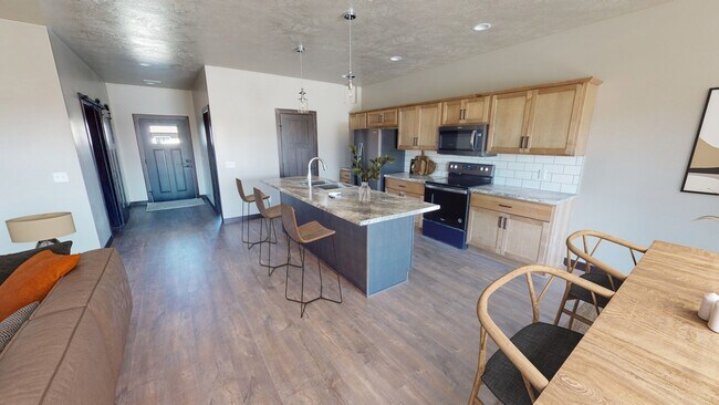 Photo - 4528 W Graceland Pl