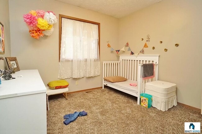Photo - 4 Bedroom House for Rent