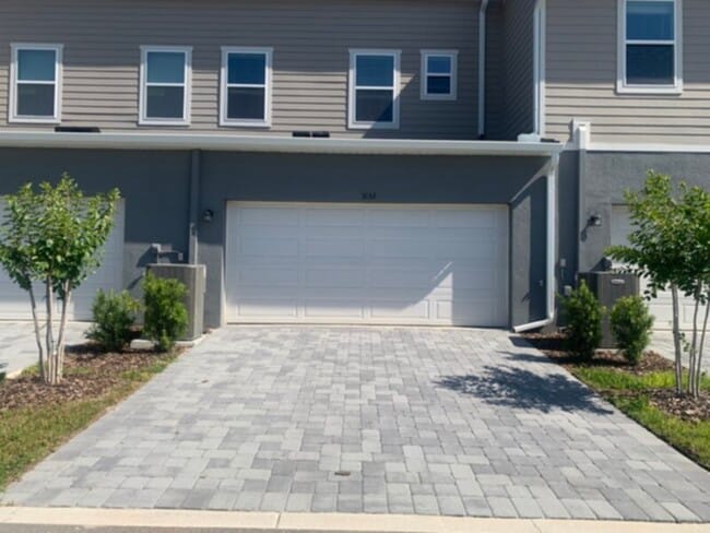 Photo - 3 bedroom 2.5 bath with 2 car garage