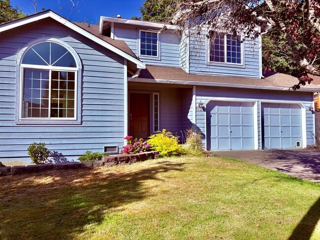 Photo - Stunning 4 Bedroom/2.5 bath- Move-In Ready Home with Private Backyard